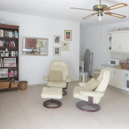 Βίλα Villa Enchinent 2307 *